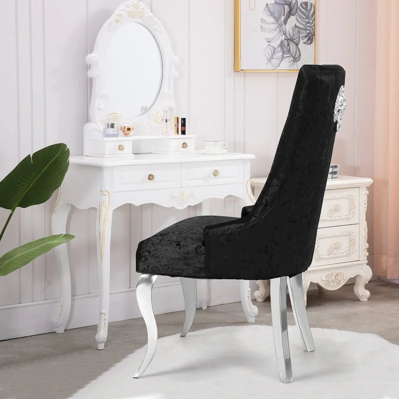 Tufted Velvet Wingback Dining Chair with Lion Knocker Detail